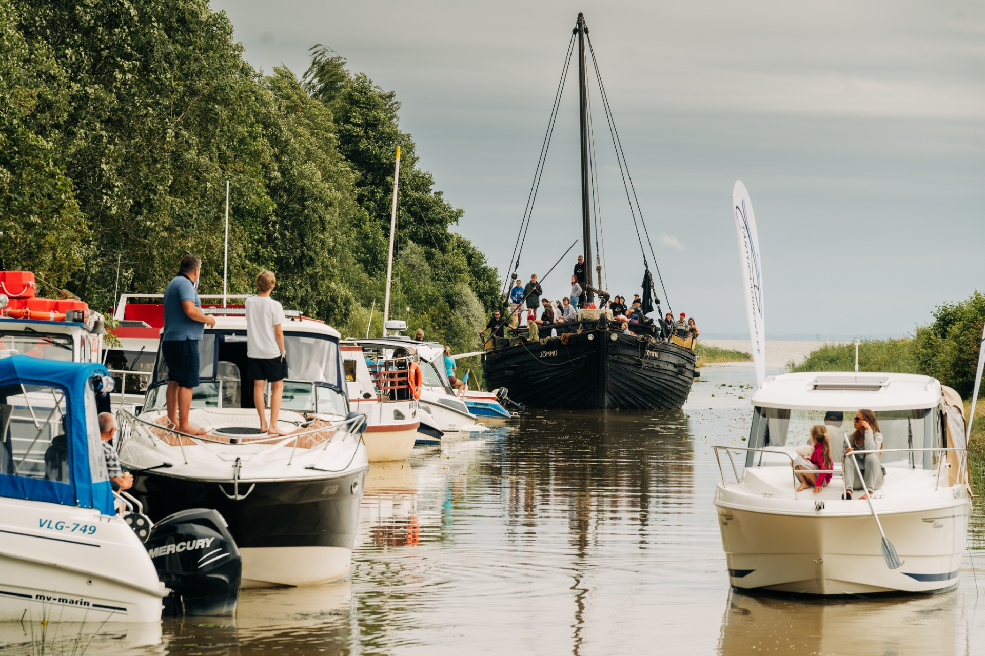 Õhuvaade glämpingule ja festivaliplatsile Ulge Pargis